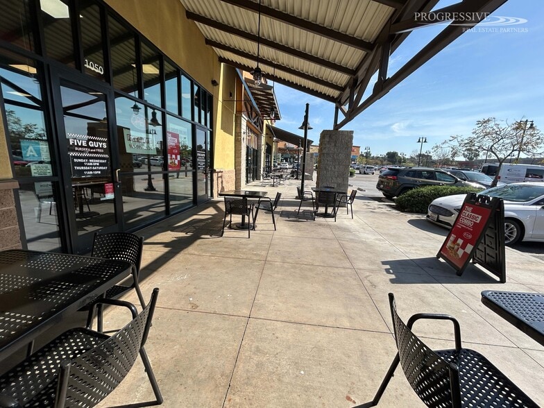 More Photos Of 1050 W Gladstone St, San Dimas Restaurant For Lease