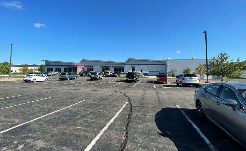 More Photos Of 5301 Park Circle Dr, Kalamazoo Service For Sale