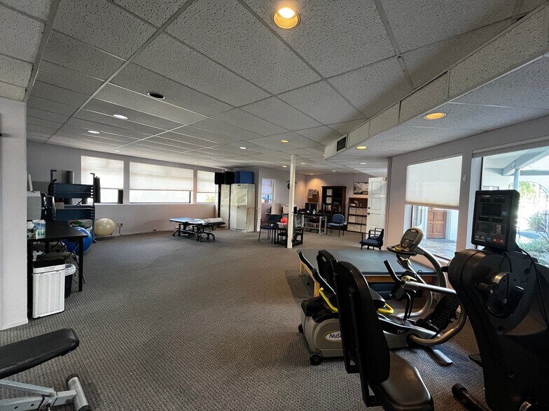 More Photos Of 1260 41st Ave, Capitola Office For Sale