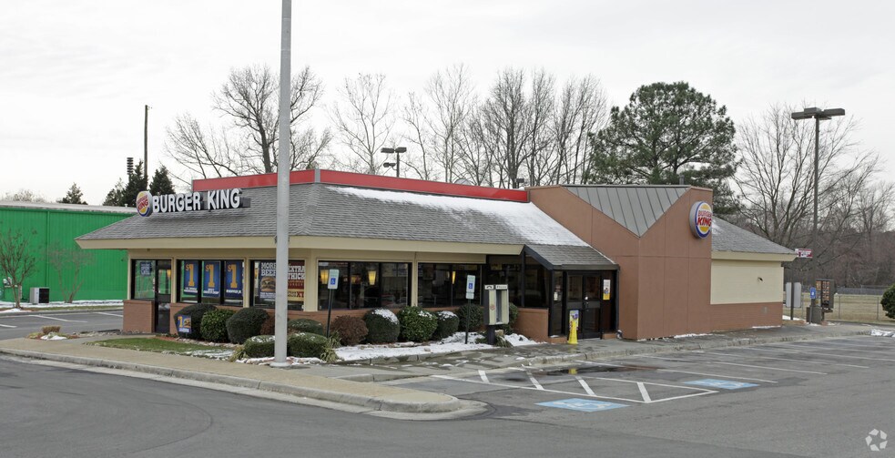 More Photos Of 12917 Jefferson Ave, Newport News Unknown For Lease