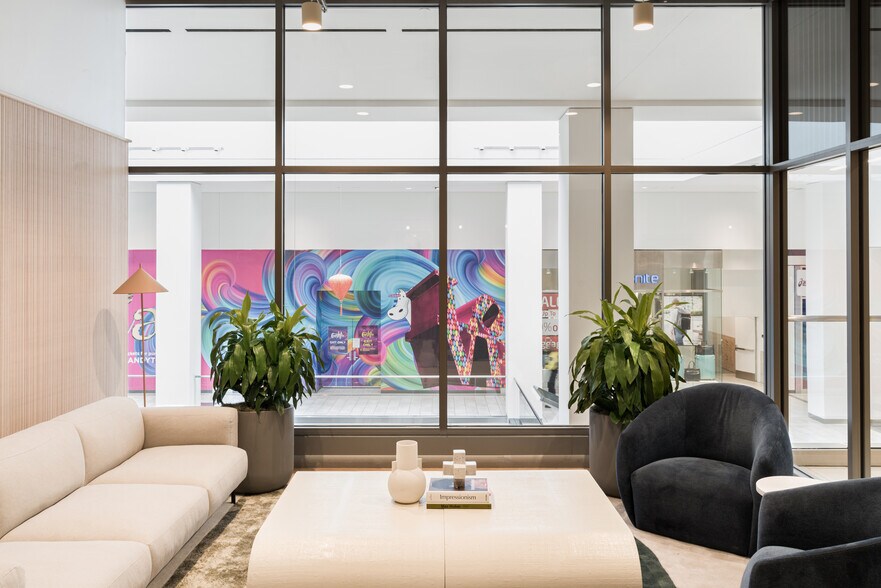 More Photos Of 901-937 Market St, Philadelphia Coworking Space