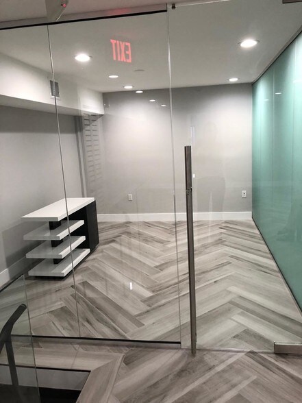 More Photos Of 3475 W Flagler St, Miami Coworking Space