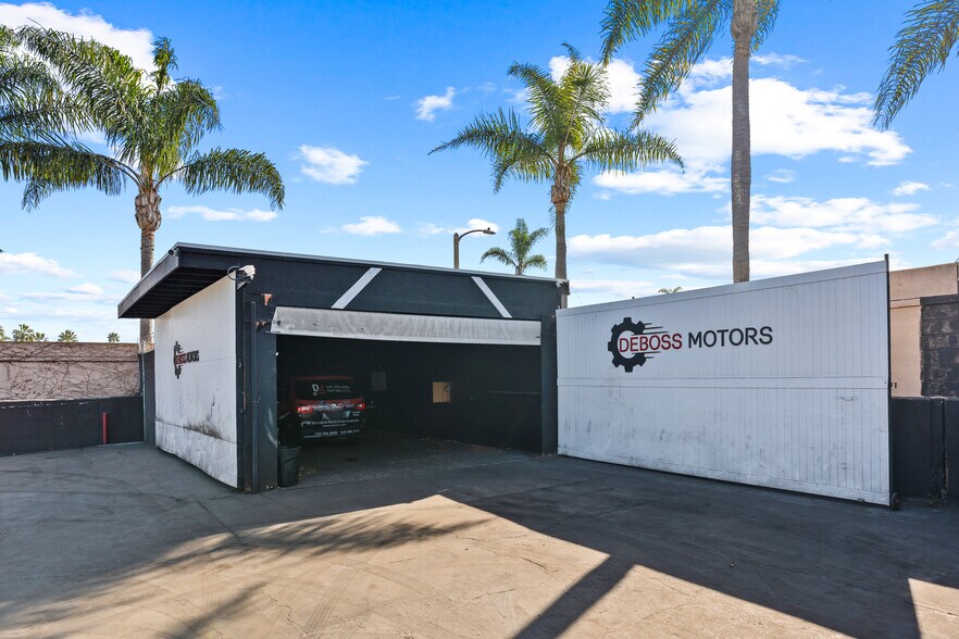 More Photos Of 3939 W Coast Hwy, Newport Beach Freestanding For Lease