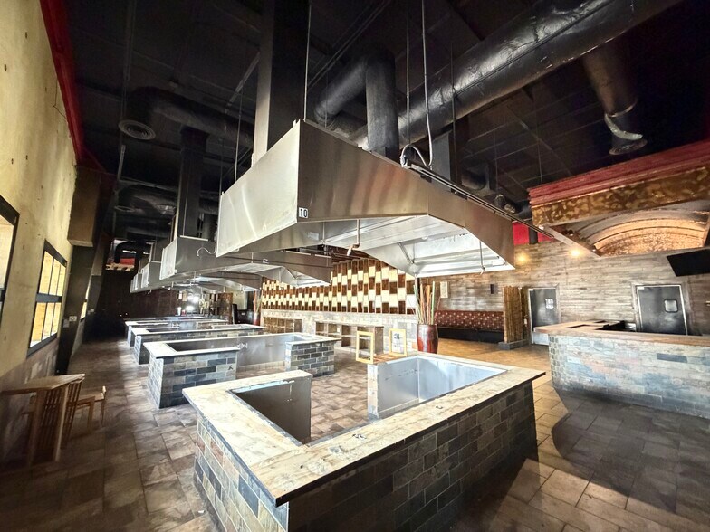 More Photos Of 5437 Highway 153, Hixson Restaurant For Sale