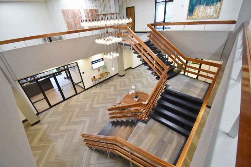 More Photos Of 824 S Milledge Ave, Athens Office For Lease