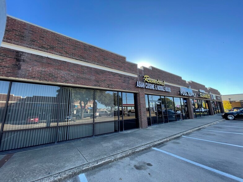 More Photos Of 8600-8602 State Highway 66, Rowlett Unknown For Sale