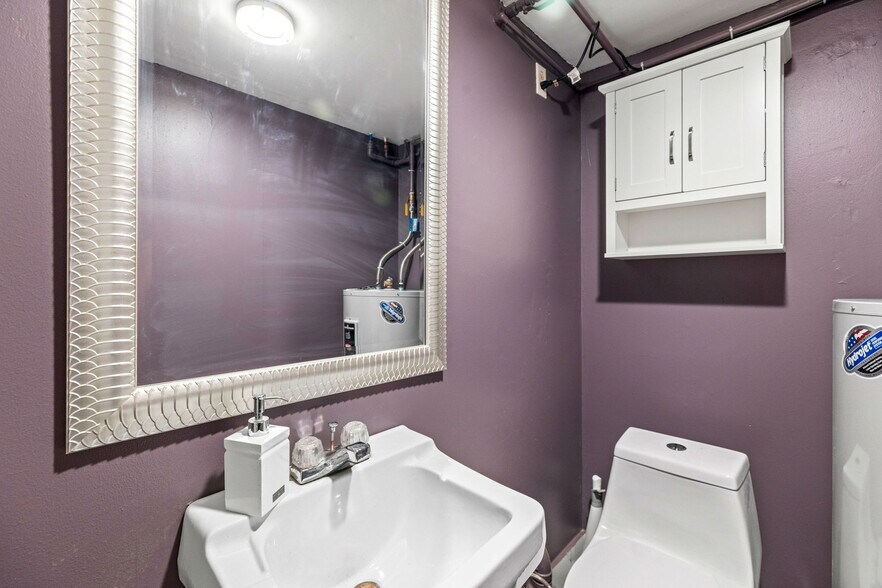 More Photos Of 2 FM 289, Comfort Specialty For Sale