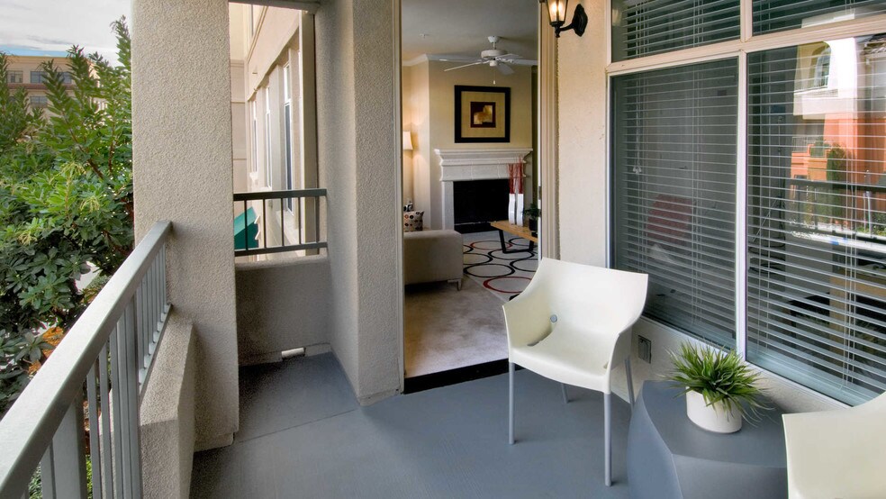 More Photos Of 1001-1101 Park Pl, San Mateo Apartments For Lease