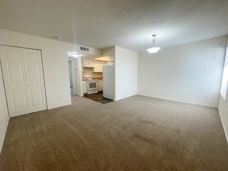 More Photos Of 5801 W Washington Ave, Las Vegas Apartments For Sale