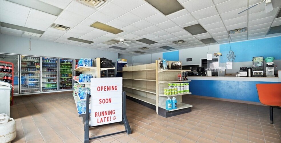 More Photos Of 8649 KY Highway 7, Viper Service Station For Sale