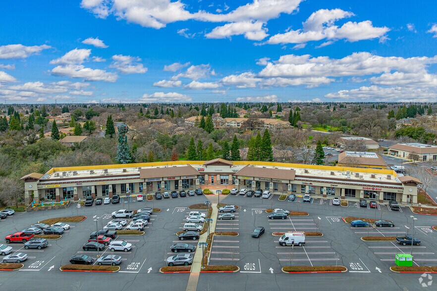 More Photos Of 7456 Foothills Blvd, Roseville General Retail For Sale