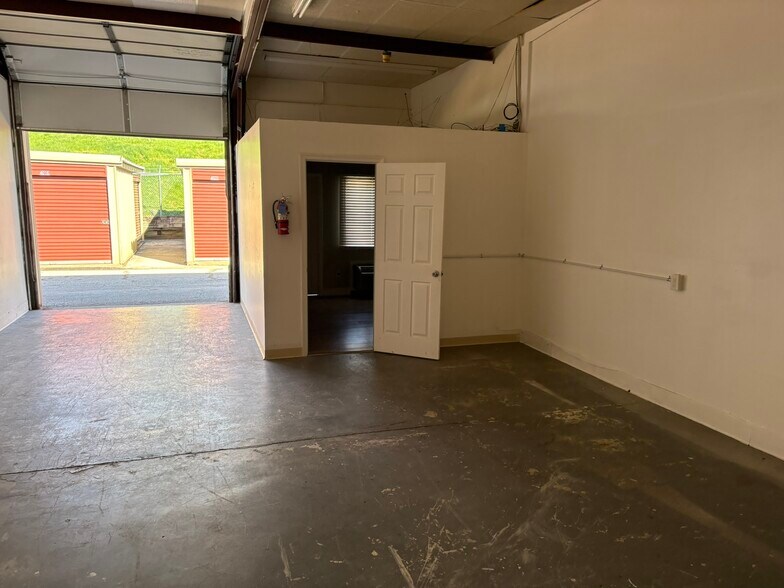 More Photos Of 355 W Main St, Norristown Office For Lease