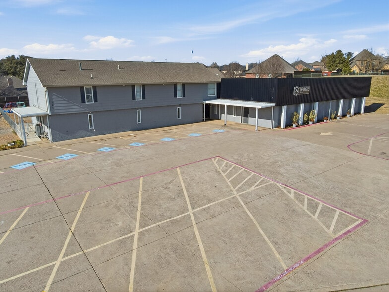 More Photos Of 342 SW Alsbury Blvd, Burleson Religious Facility For Sale