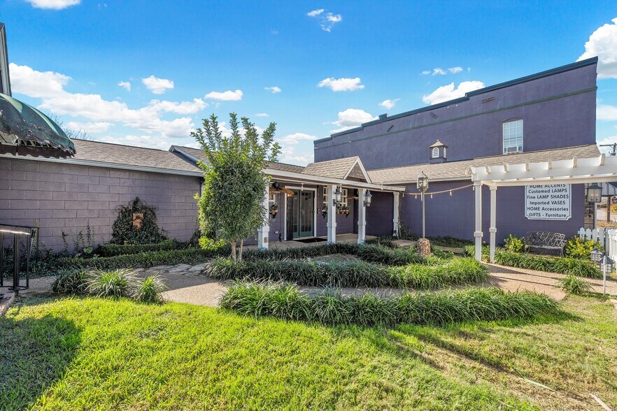 Primary Photo Of 103-105 E Center Street, Lorena Storefront For Sale