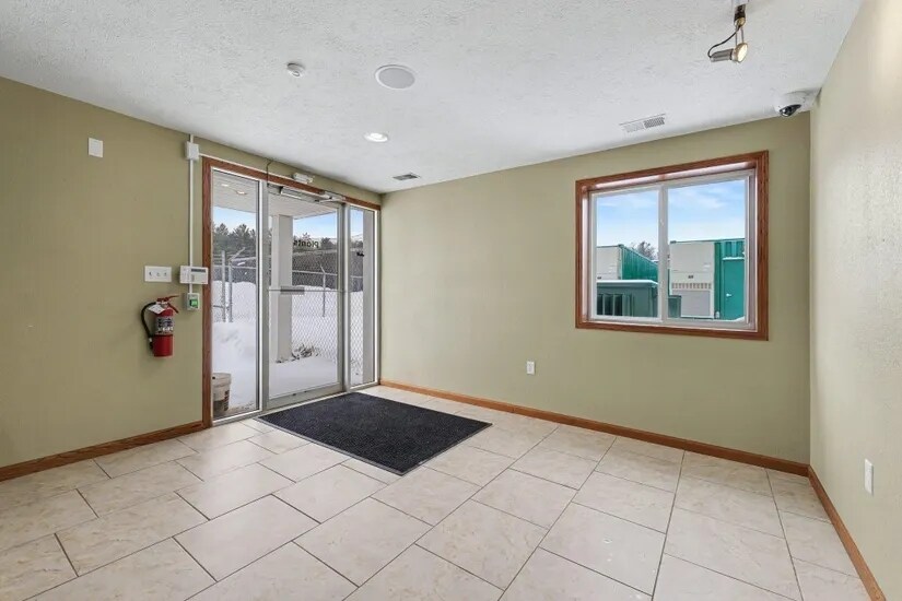 More Photos Of 206 E Park Dr, Kalkaska Warehouse For Sale