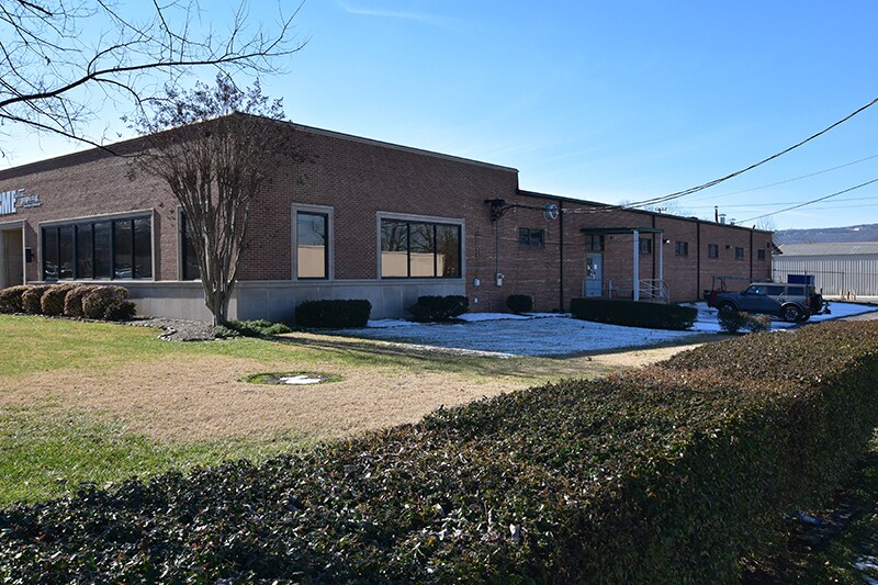 More Photos Of 4301 Rossville Blvd, Chattanooga Service For Lease