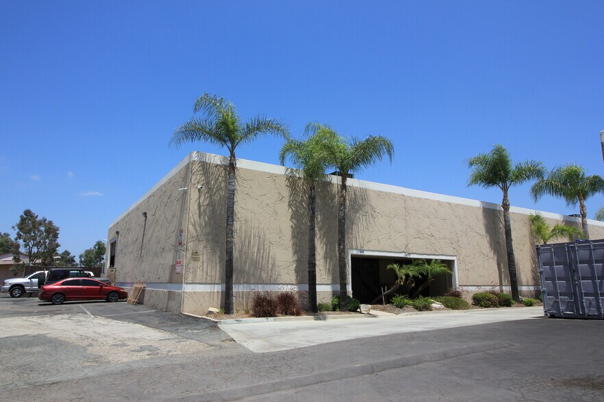More Photos Of 1440-1450 Hill St, El Cajon Manufacturing For Lease