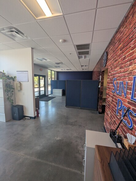 More Photos Of 1340 E Riggs Rd, Chandler Office For Lease