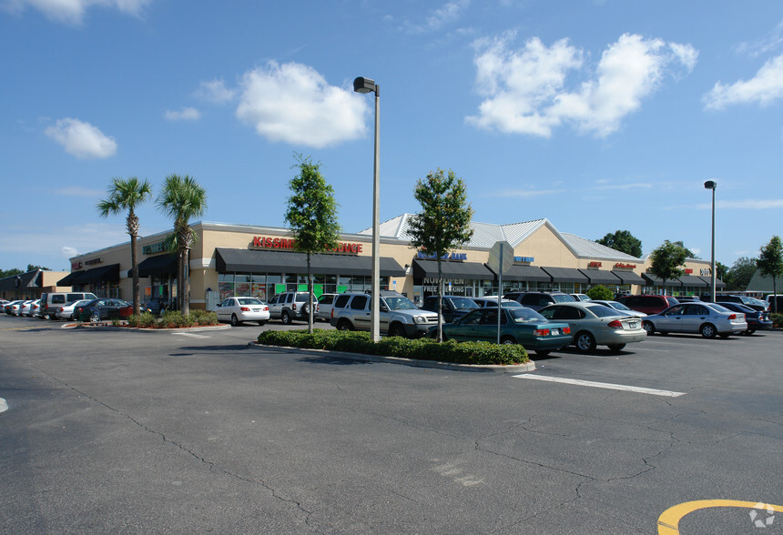 Primary Photo Of 1001-1015 W Vine St, Kissimmee Unknown For Lease