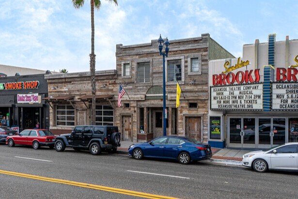 More Photos Of 213-215 N Coast Hwy 101, Oceanside Storefront Retail Office For Sale