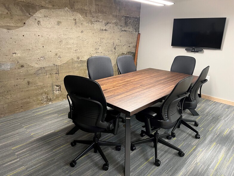 More Photos Of 834 Pearl St, Eugene Office For Lease