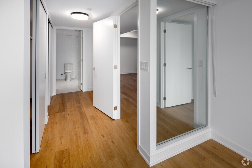 More Photos Of 9 Croham Rd, Toronto Apartments For Lease