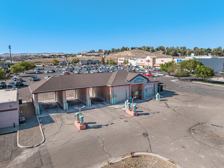 More Photos Of 1730 Mountain City Hwy, Elko Carwash For Sale