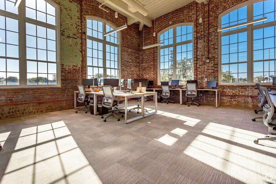 More Photos Of 4900 O'Hear Ave, North Charleston Coworking Space