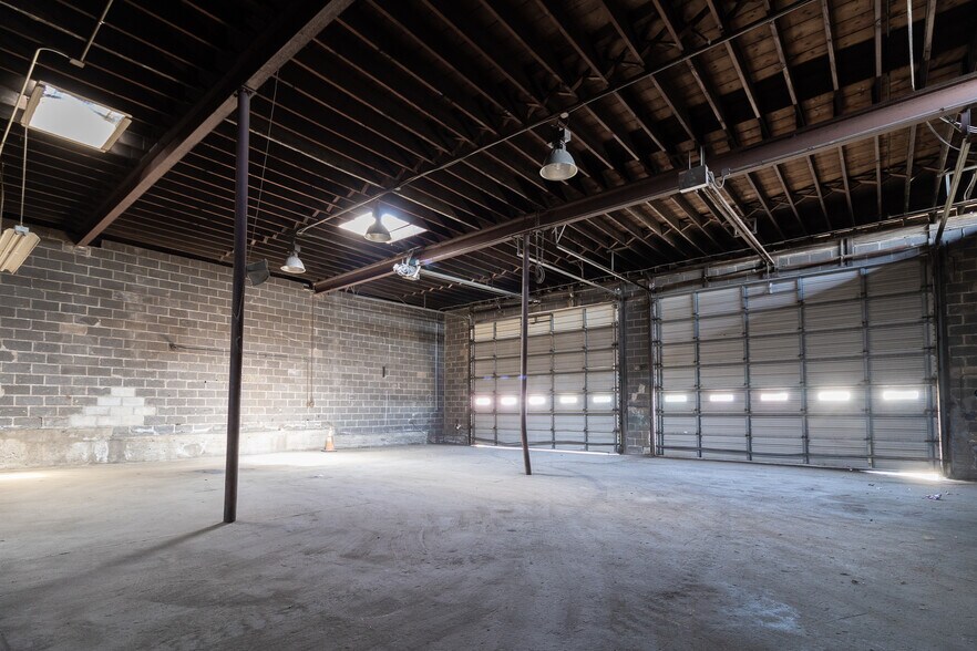 More Photos Of 487 Allens, Providence Land For Lease