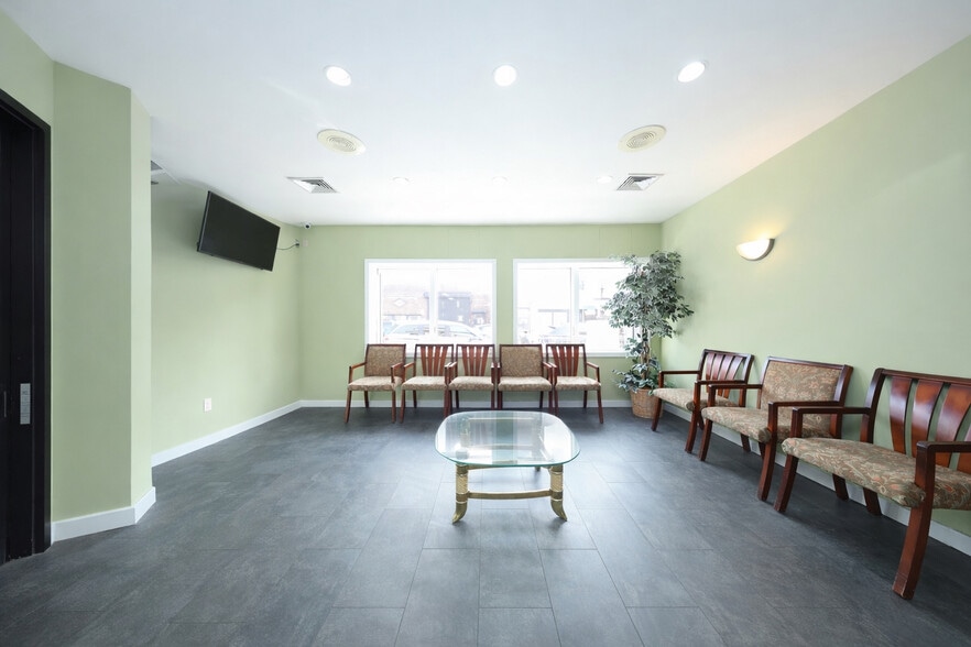 More Photos Of 8510 Bay 16th St, Brooklyn Office For Sale