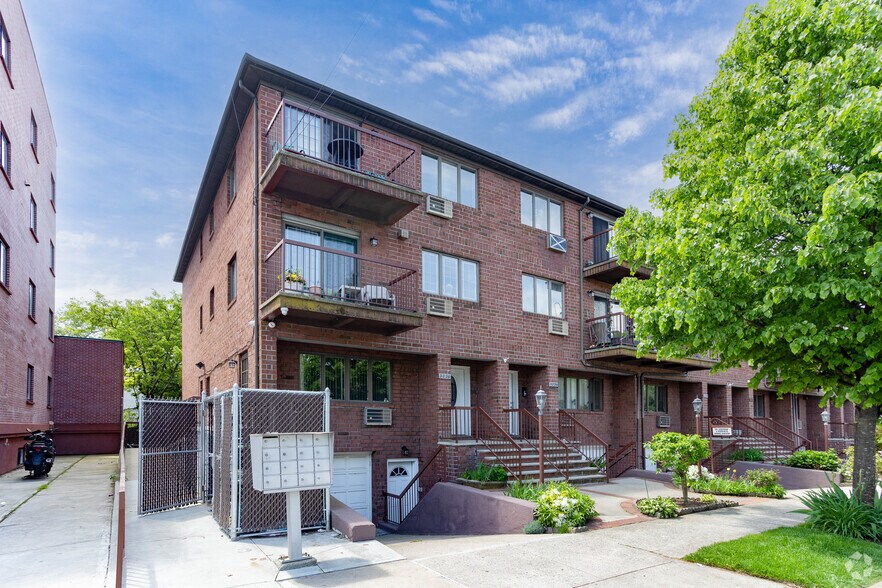 More Photos Of 2214-2226 Kimball St, Brooklyn Apartments For Sale
