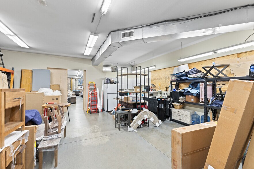 More Photos Of 1855 Shield Dr, Steamboat Springs Showroom For Sale