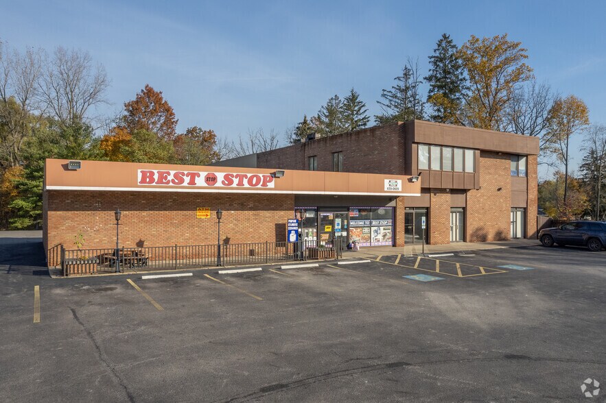 More Photos Of 4615 W Streetsboro Rd, Richfield Coworking Space