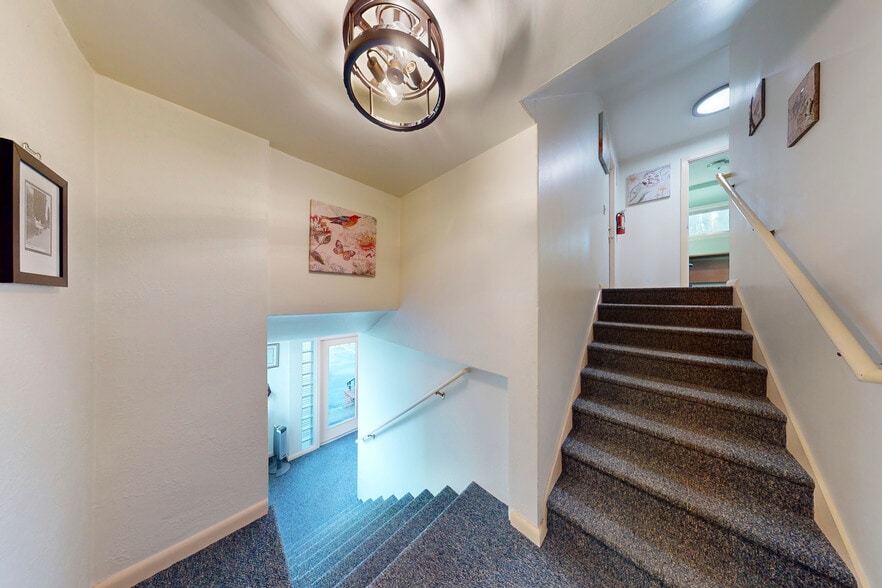 More Photos Of 521 Union Ave SE, Olympia Loft Creative Space For Lease
