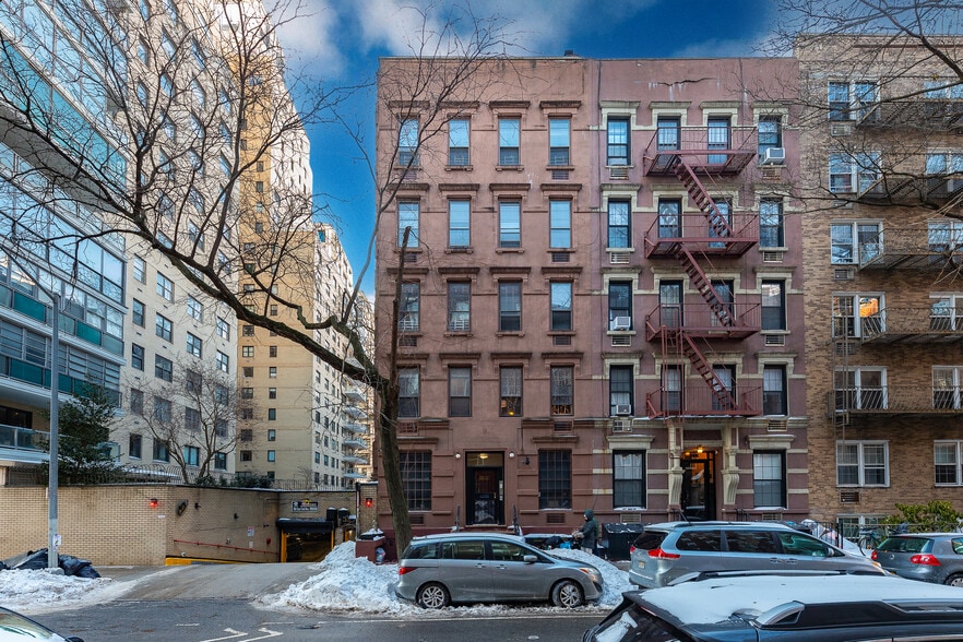 Primary Photo Of 538 E 89th St, New York Apartments For Sale
