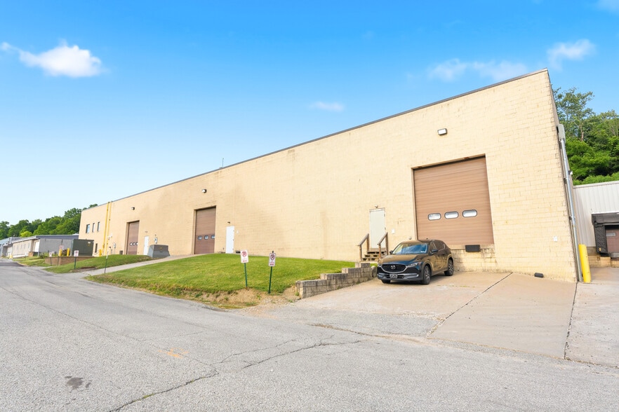 More Photos Of 111 Terence Dr, Pittsburgh Warehouse For Sale