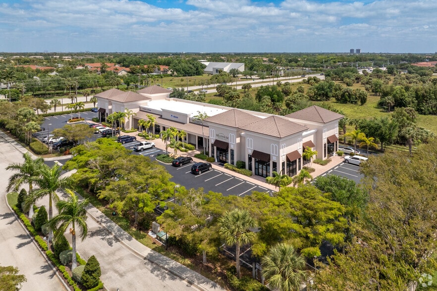 More Photos Of 9671 Gladiolus Dr, Fort Myers Storefront Retail Office For Lease