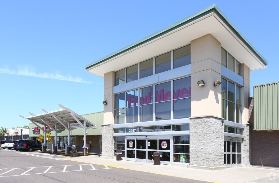 Primary Photo Of 2433-2587 SE Burnside Rd, Gresham Freestanding For Lease