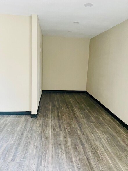 More Photos Of 440 E Southern Ave, Phoenix Medical For Lease