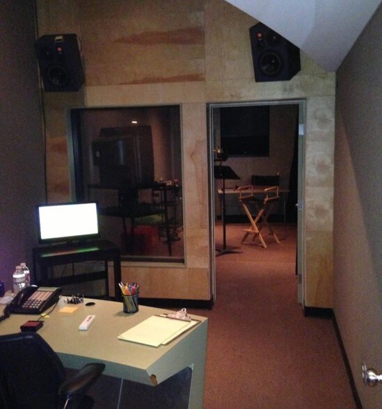 More Photos Of 110 E Santa Anita, Burbank Movie Radio TVStudio For Lease