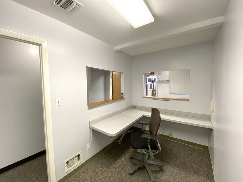 More Photos Of 238 Rodney St, Brooklyn Daycare Center For Lease