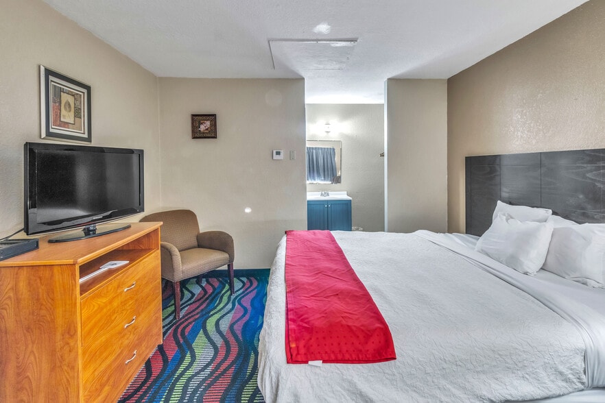 More Photos Of 1210 E US Highway 2, Alliance Hotel For Sale