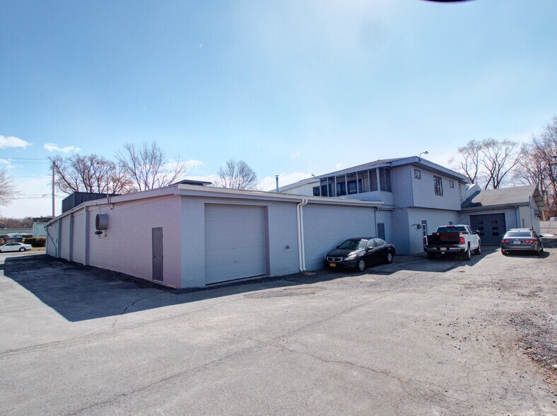 More Photos Of 56 Clarendon Ave, Kingston Warehouse For Sale