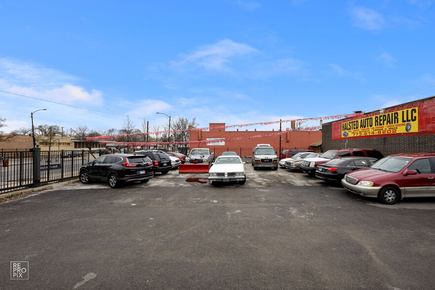 More Photos Of 10855 S Halsted St, Chicago Auto Repair For Sale