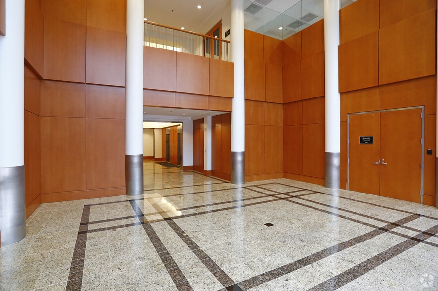 More Photos Of 8081 Arco Corporate Dr, Raleigh Office For Lease