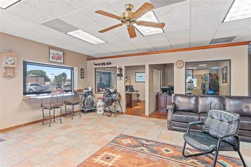 More Photos Of 7017 NW 39th Expy, Bethany Auto Dealership For Sale