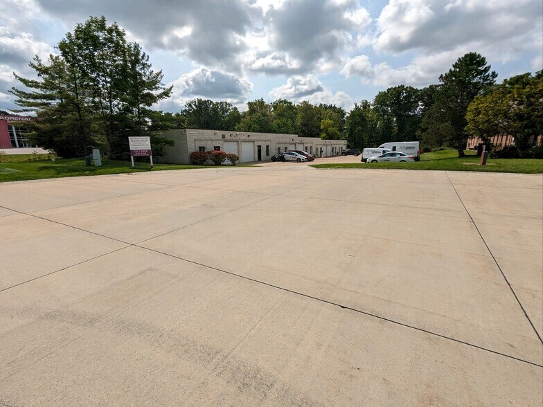 More Photos Of 26700 Renaissance Pky, Warrensville Heights Manufacturing For Lease