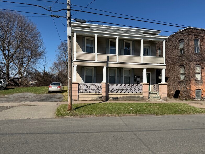 More Photos Of 607 Blandina St, Utica Apartments For Sale