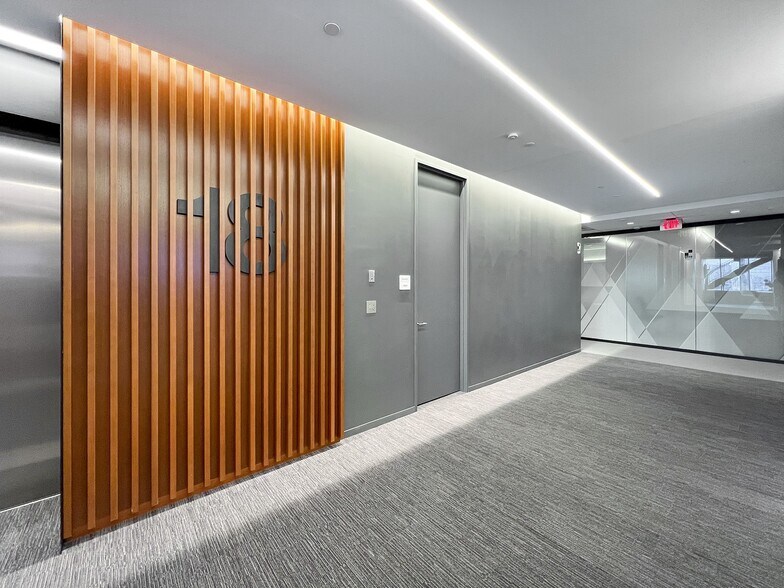 More Photos Of 200 4th Ave S, Nashville Office For Lease