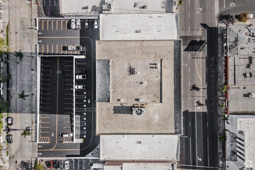 More Photos Of 888 N Main St, Santa Ana Apartments For Sale